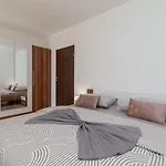 Appartement A3 - Seafront With Balcony 1 Min To Trogir