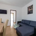 Appartement A3 - Seafront With Balcony 1 Min To *