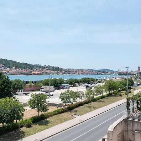 A3 - Seafront With Balcony 1 Min To Apartment *